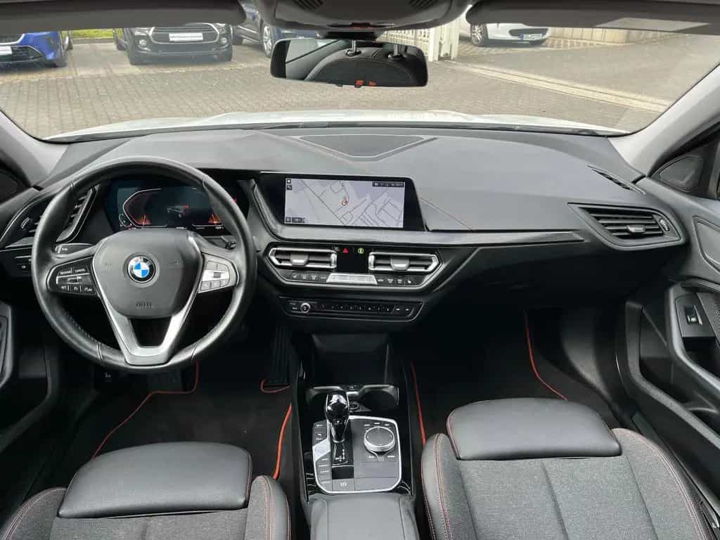 BMW 1 Series F40 Sport Line LED/Live Cockpit Prof./PDC 08/2021-photo-11