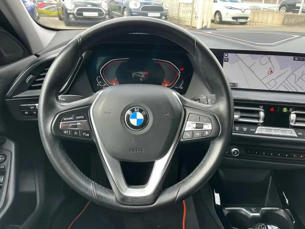 BMW 1 Series F40 Sport Line LED/Live Cockpit Prof./PDC 08/2021-photo-13
