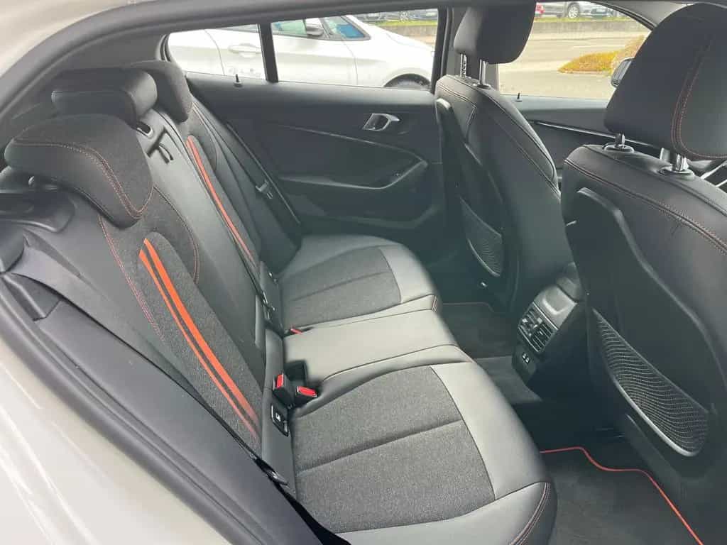 BMW 1 Series F40 Sport Line LED/Live Cockpit Prof./PDC 08/2021-photo-14