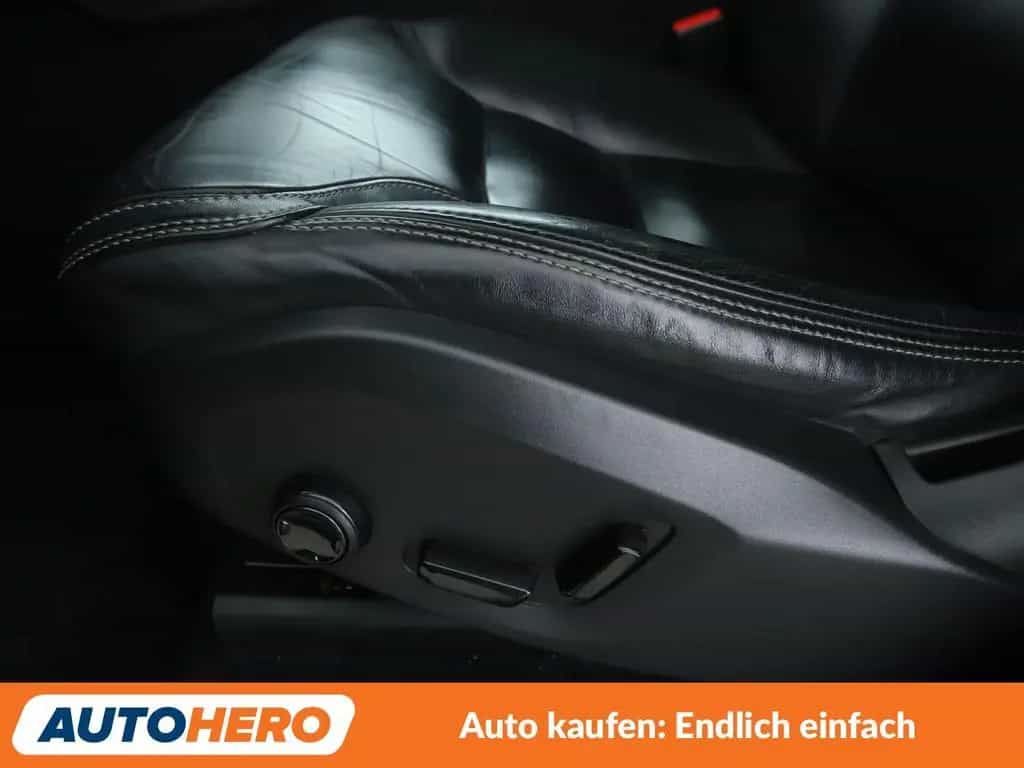Volvo 2.0 D5 Inscription AWD Aut.*NAV*LED*TEMP*CAM*AHK 07/2017-photo-27