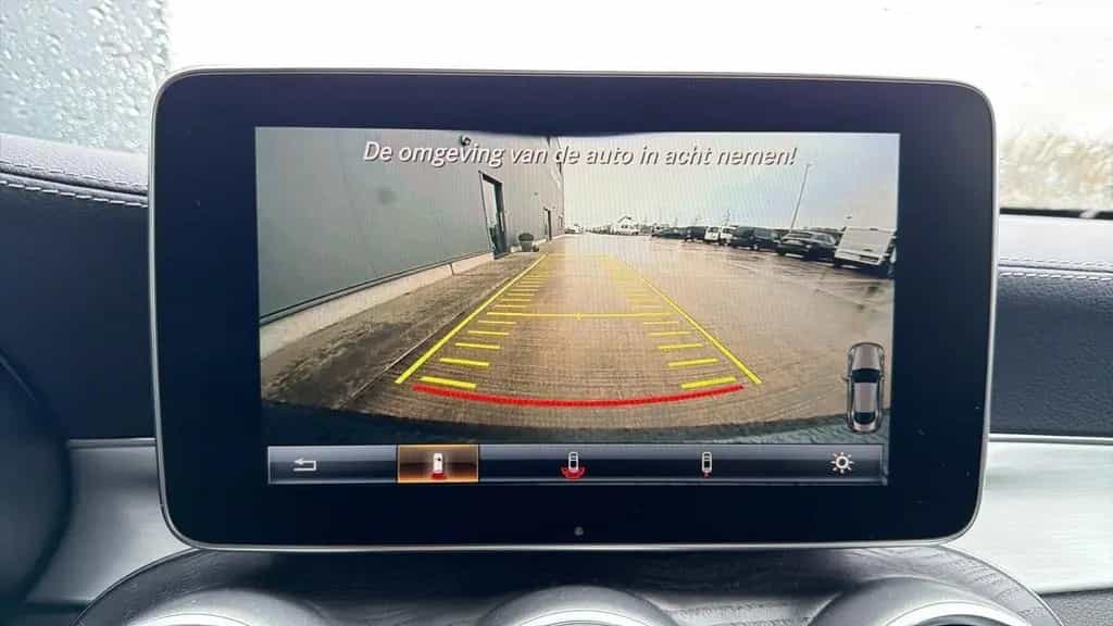 Mercedes-Benz C-Class 200 (BE CAR / LIKE NEW / CAMERA / NAVI / HEATE 04/2016-photo-29