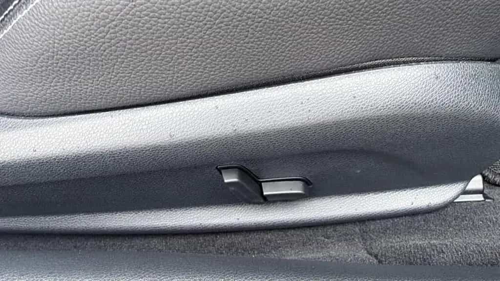 Mercedes-Benz C-Class 200 (BE CAR / LIKE NEW / CAMERA / NAVI / HEATE 04/2016-photo-39