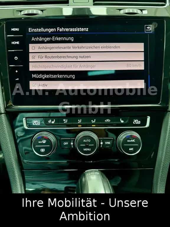 Volkswagen Golf Highline 1.5 TSI*ACC*AHK*Cam*Navi*SHZ*PDC 09/2018-photo-26