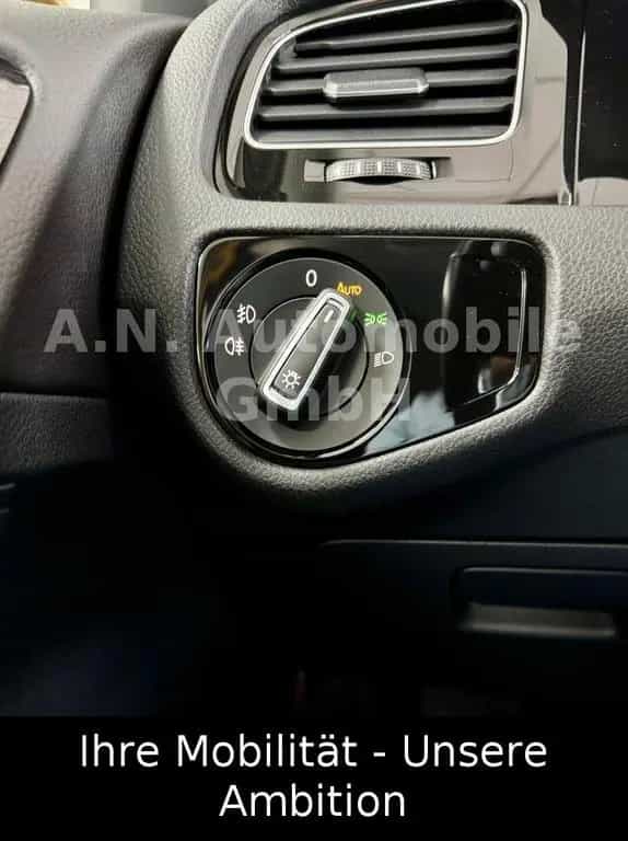 Volkswagen Golf Highline 1.5 TSI*ACC*AHK*Cam*Navi*SHZ*PDC 09/2018-photo-28