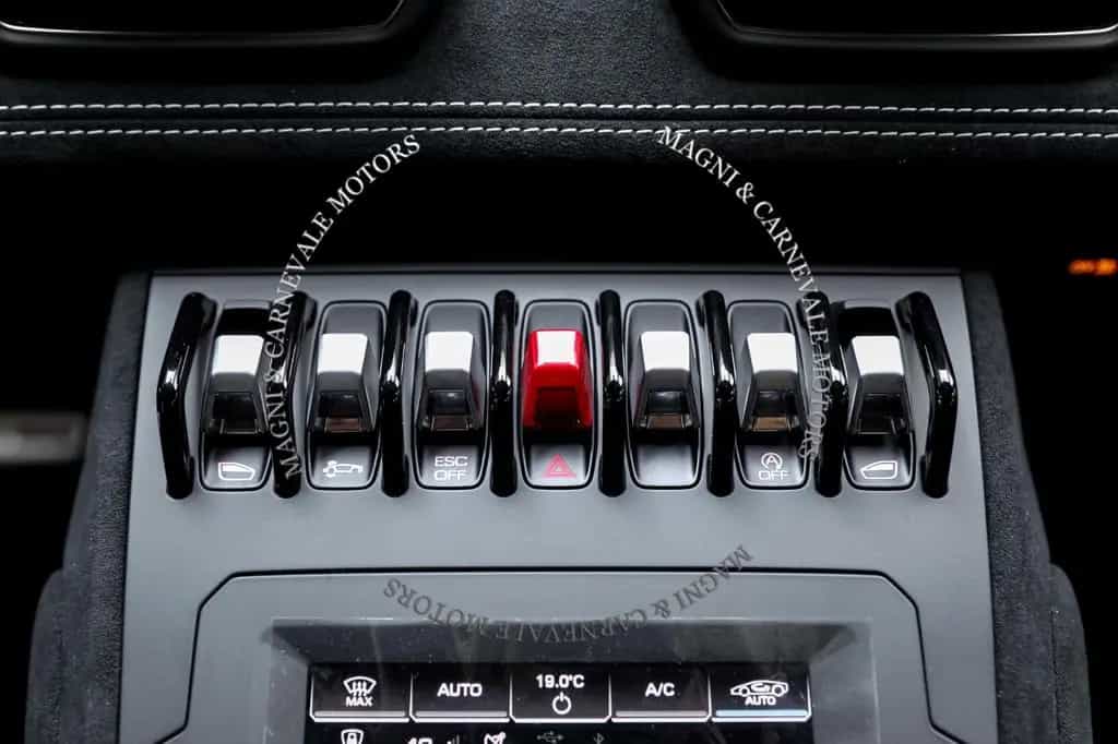 Lamborghini Huracán STO - Lift - Camera 10/2021-photo-13