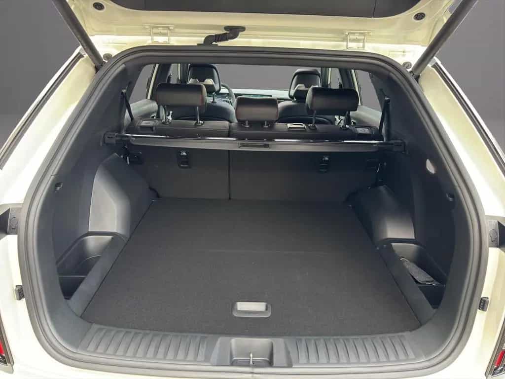 KGM Actyon Lux AWD AT *Pano/LED/Navi/Leder/SHZ* null-photo-16