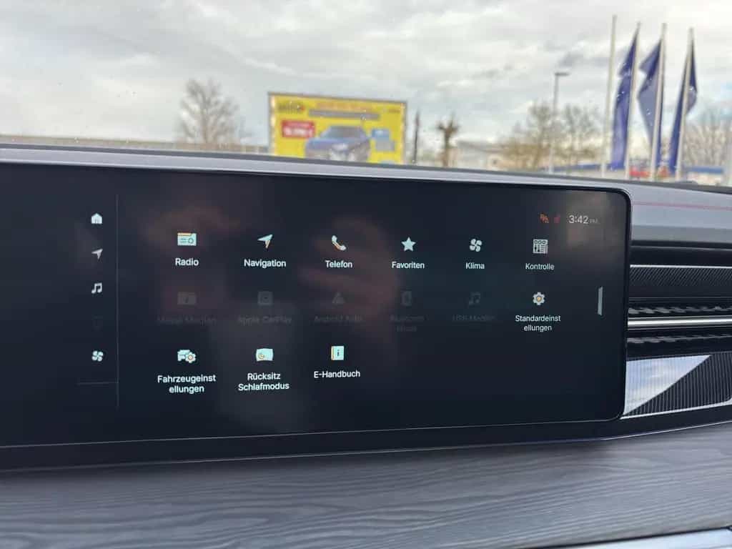 KGM Actyon Lux AWD AT *Pano/LED/Navi/Leder/SHZ* null-photo-24
