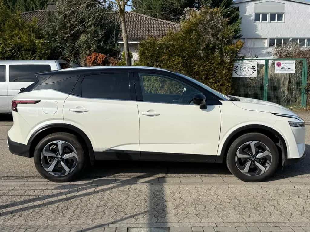 Nissan Qashqai 1.3DIG-T MHEV Xtronic Premiere/AHK/1HAND 11/2021-photo-11