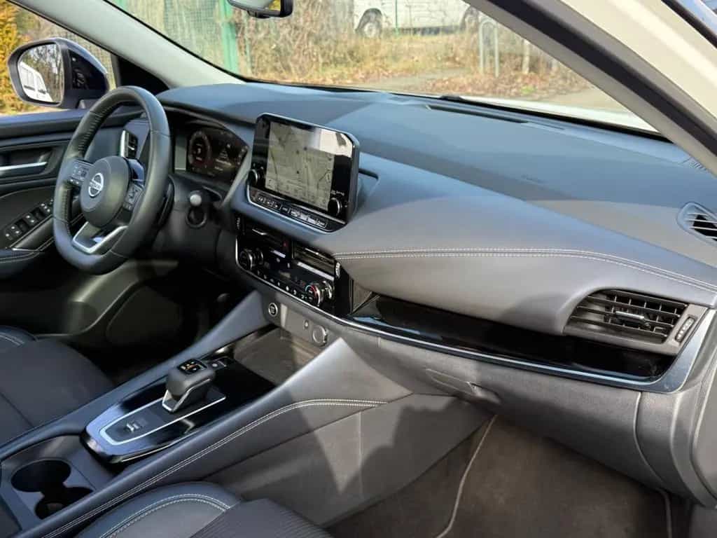 Nissan Qashqai 1.3DIG-T MHEV Xtronic Premiere/AHK/1HAND 11/2021-photo-16