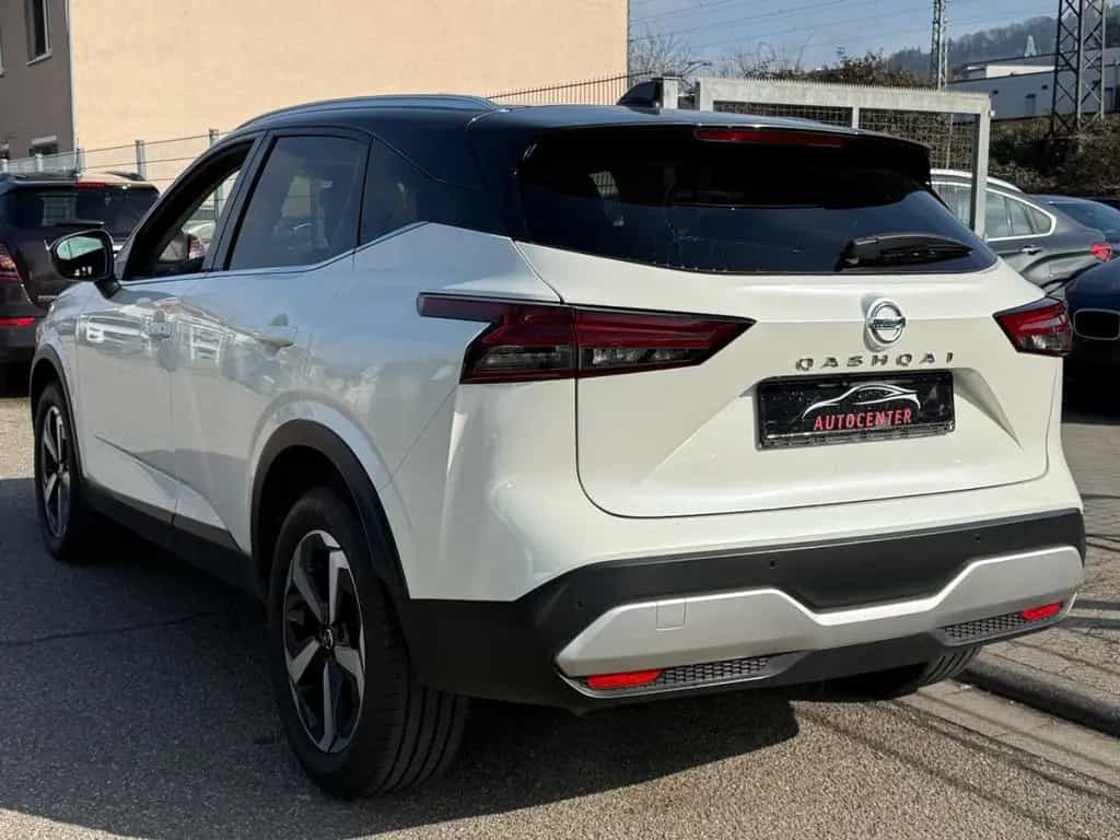 Nissan Qashqai 1.3DIG-T MHEV Xtronic Premiere/AHK/1HAND 11/2021-photo-8