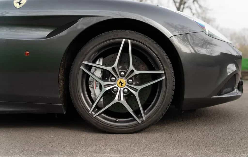 Ferrari California 3.9 V8 T 4-Sitzer 07/2015-photo-9