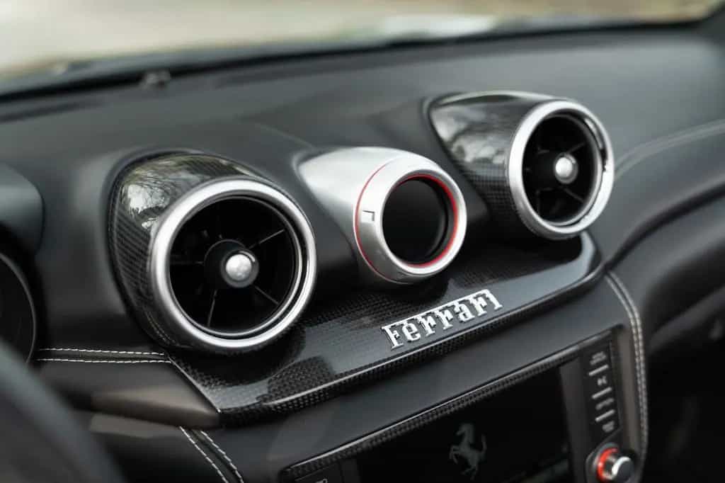 Ferrari California 3.9 V8 T 4-Sitzer 07/2015-photo-17