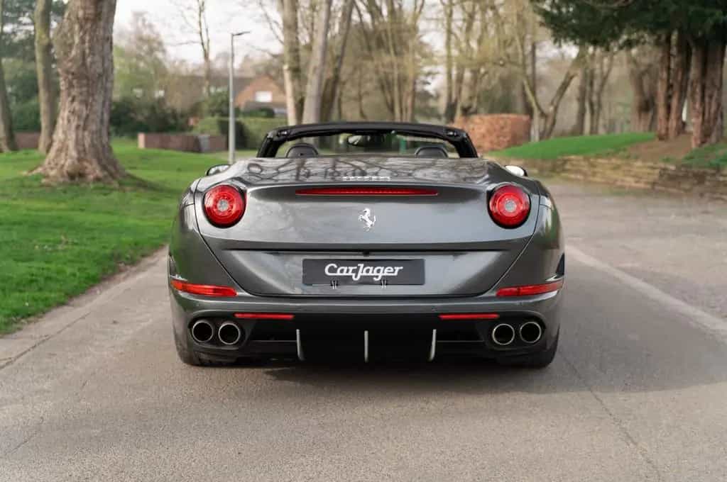 Ferrari California 3.9 V8 T 4-Sitzer 07/2015-photo-3