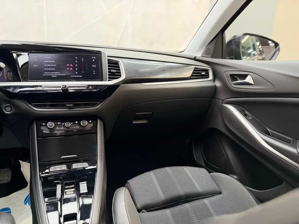 Opel Grandland GS Line |NAVI|KAM|TEMP|LM 05/2024-photo-21