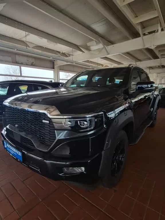 Foton 4 null-photo-1