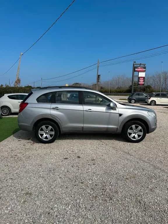 Chevrolet Captiva 2.0 VCDi LS 4x4 03/2007-photo-5
