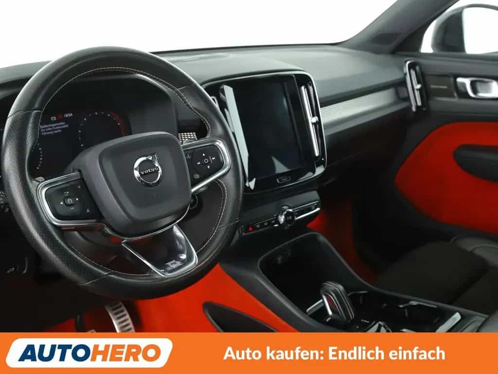 Volvo 2.0 T5 R-Design AWD Aut.*NAV*LED*TEMP*360CAM*PDC 02/2018-photo-10