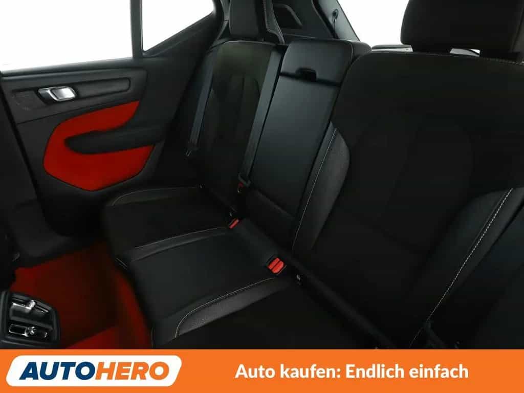 Volvo 2.0 T5 R-Design AWD Aut.*NAV*LED*TEMP*360CAM*PDC 02/2018-photo-13