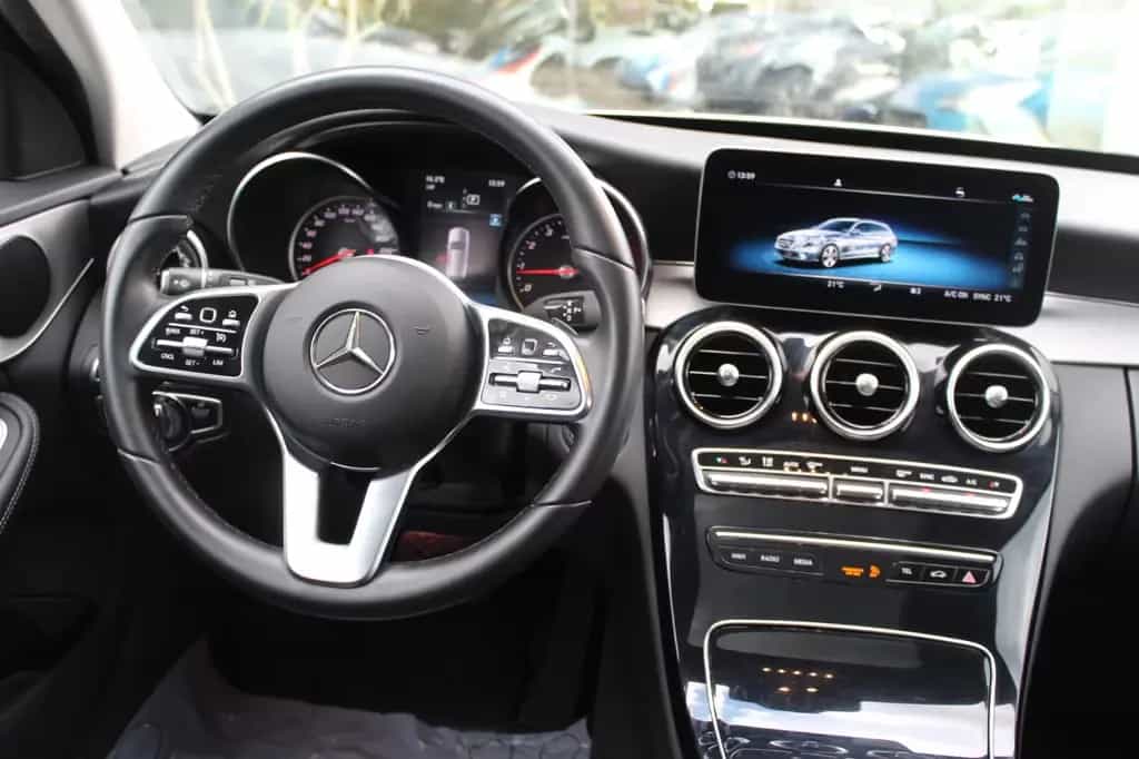 Mercedes-Benz C 180 T-Modell / Multibeam LED / AHK 01/2022-photo-15