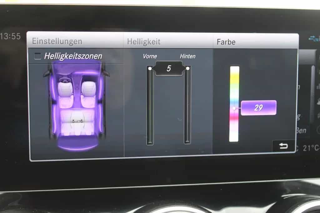 Mercedes-Benz C 180 T-Modell / Multibeam LED / AHK 01/2022-photo-25
