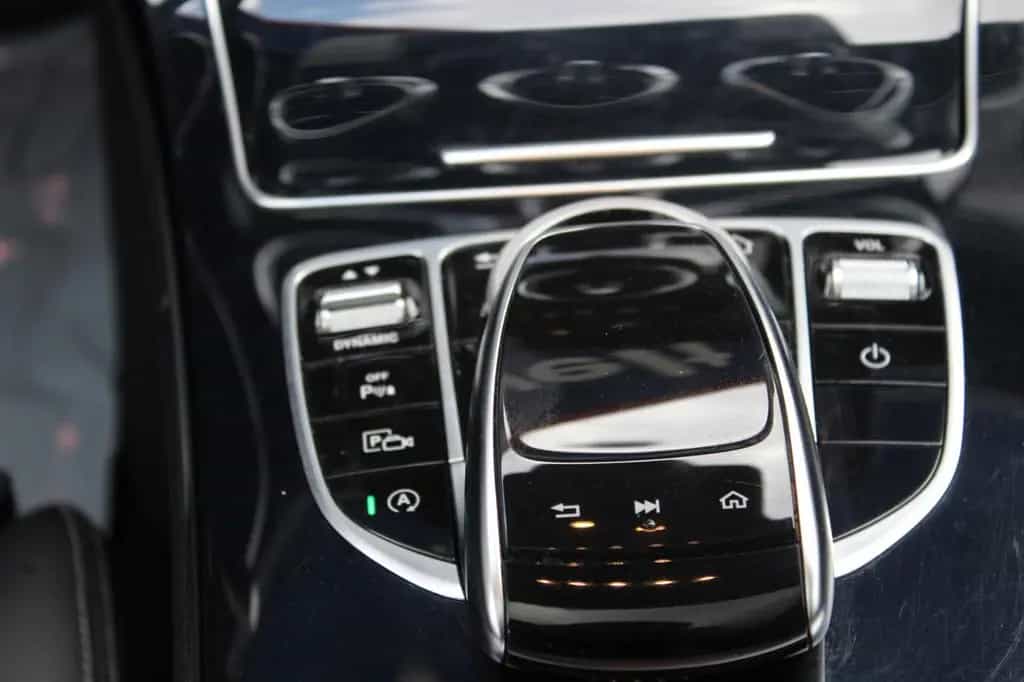 Mercedes-Benz C 180 T-Modell / Multibeam LED / AHK 01/2022-photo-26