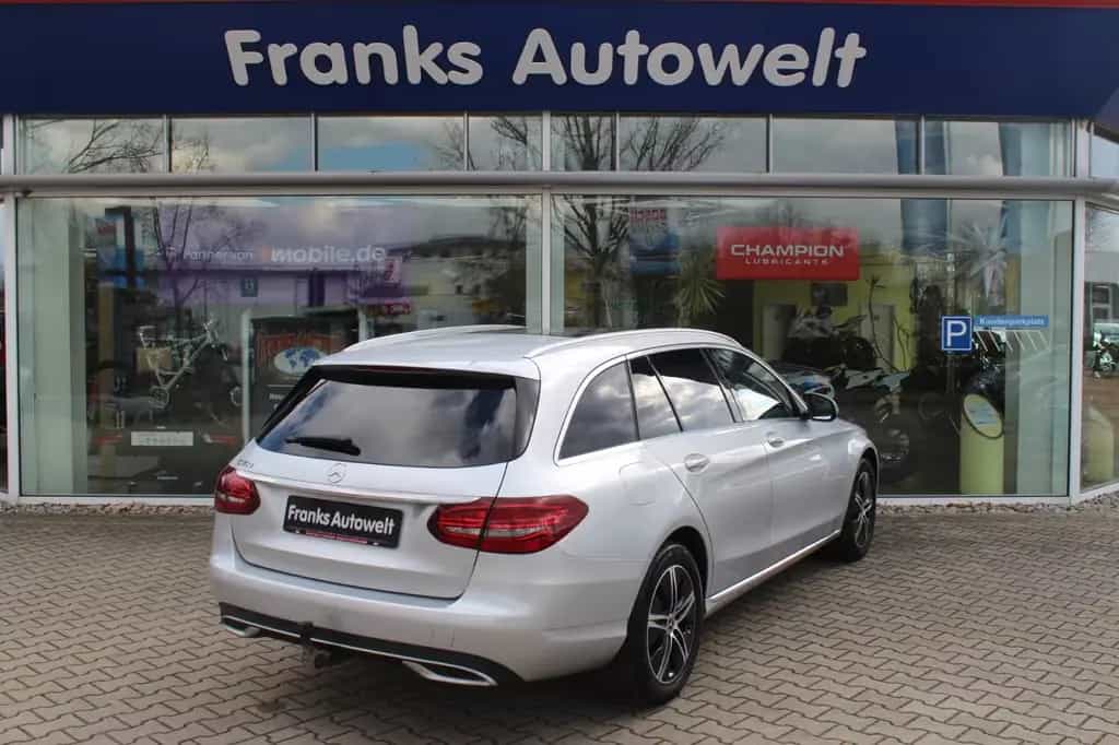 Mercedes-Benz C 180 T-Modell / Multibeam LED / AHK 01/2022-photo-4