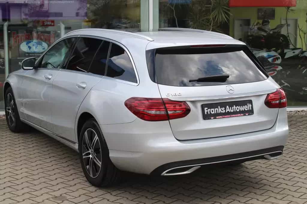 Mercedes-Benz C 180 T-Modell / Multibeam LED / AHK 01/2022-photo-7
