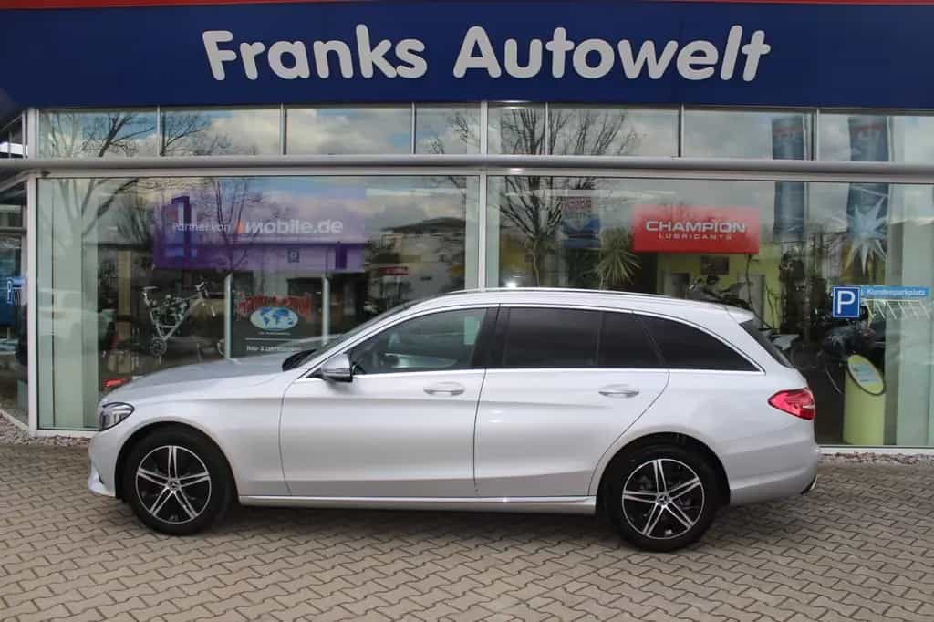 Mercedes-Benz C 180 T-Modell / Multibeam LED / AHK 01/2022-photo-8