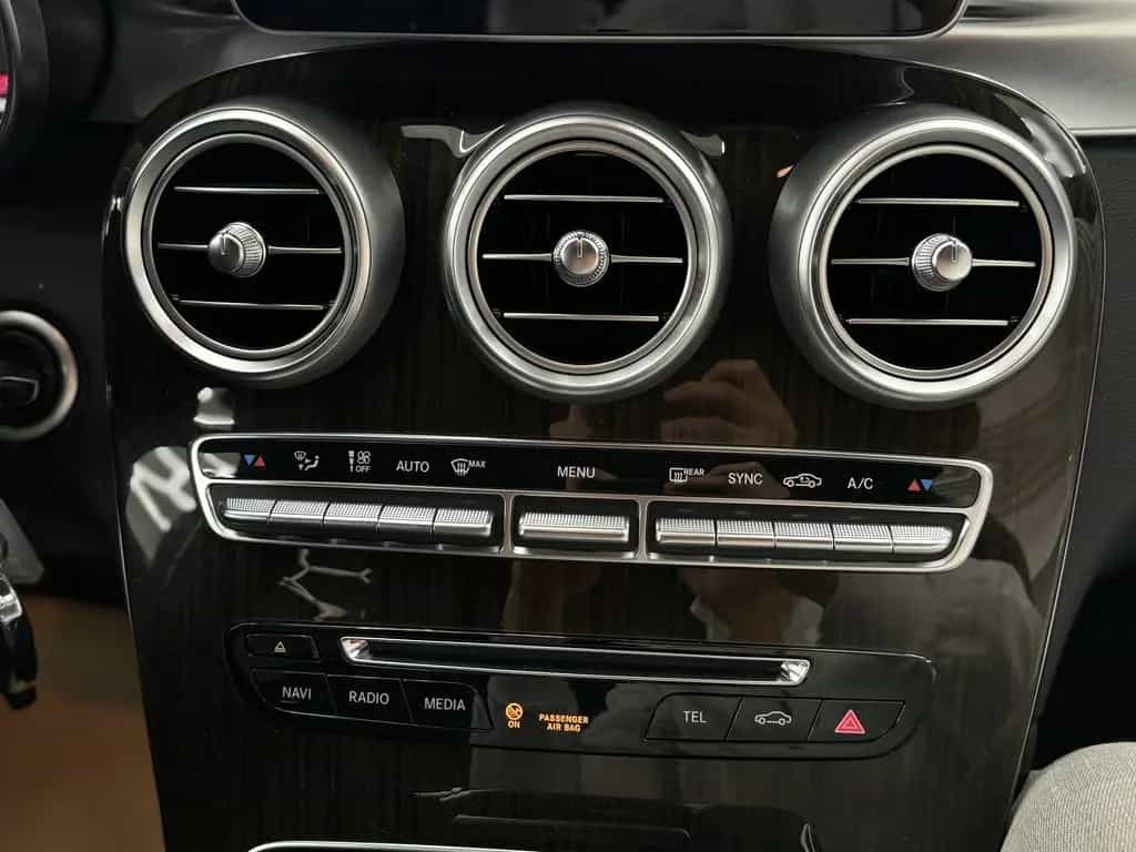 Mercedes-Benz GLC 220 d 4Matic, LED, Leder, Navi, 9G, ILS, AHK 10/2015-photo-7