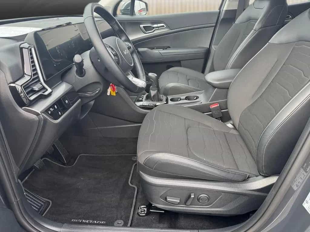 Kia Sportage 1.6 T Vision Komfort-Paket Navi Kamera 04/2025-photo-7