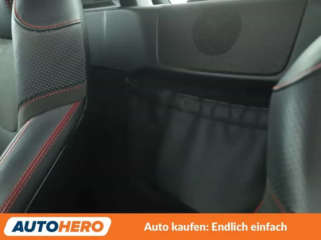 Mercedes-Benz SLC 200 CGI AMG Line Aut.*LED*NAVI*TEMPO*PDC*SHZ 12/2016-photo-13