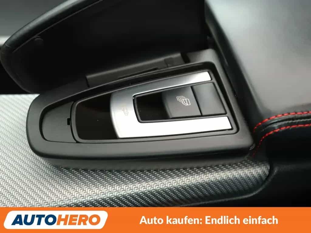 Mercedes-Benz SLC 200 CGI AMG Line Aut.*LED*NAVI*TEMPO*PDC*SHZ 12/2016-photo-27