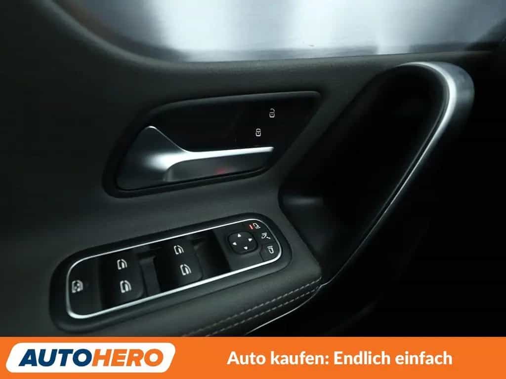 Mercedes-Benz A-Class 220 AMG Line Aut.*LED*NAVI*ACC*CAM*PDC*SHZ* 04/2019-photo-25