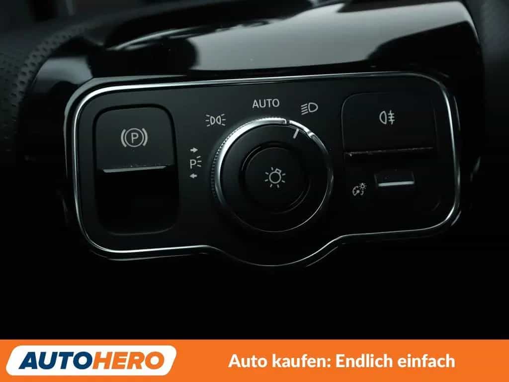 Mercedes-Benz A-Class 220 AMG Line Aut.*LED*NAVI*ACC*CAM*PDC*SHZ* 04/2019-photo-26