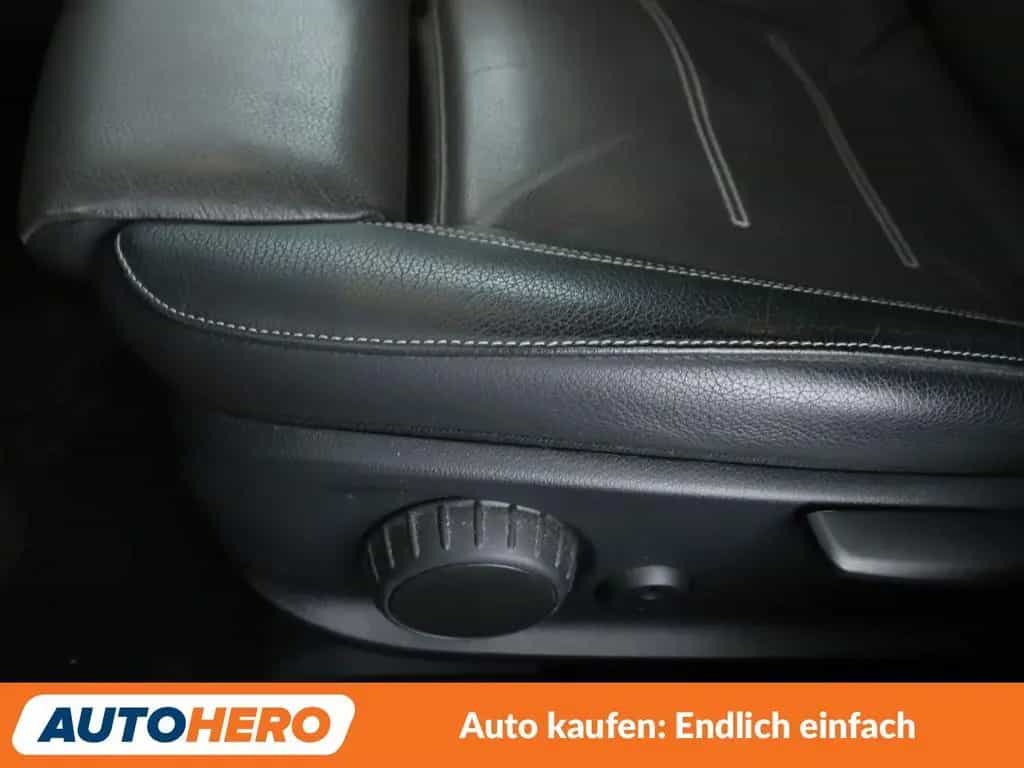Mercedes-Benz A-Class 220 AMG Line Aut.*LED*NAVI*ACC*CAM*PDC*SHZ* 04/2019-photo-27