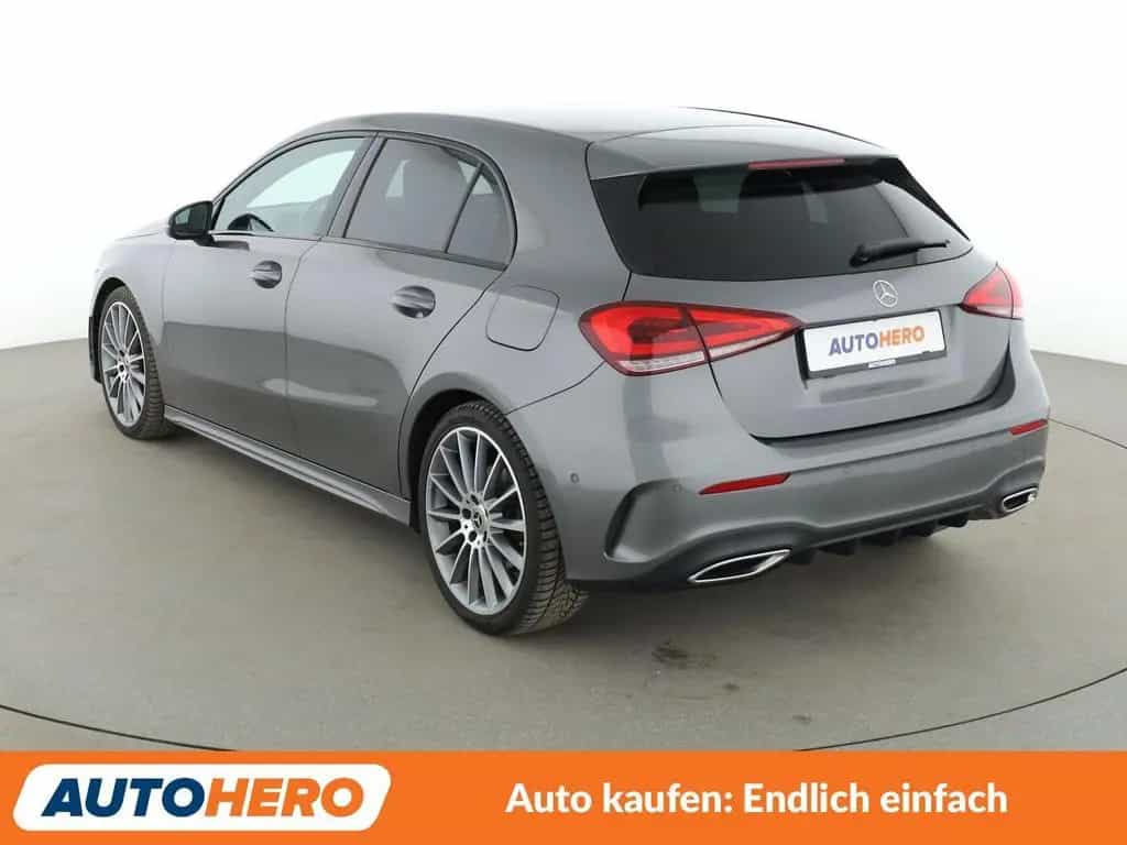 Mercedes-Benz A-Class 220 AMG Line Aut.*LED*NAVI*ACC*CAM*PDC*SHZ* 04/2019-photo-3