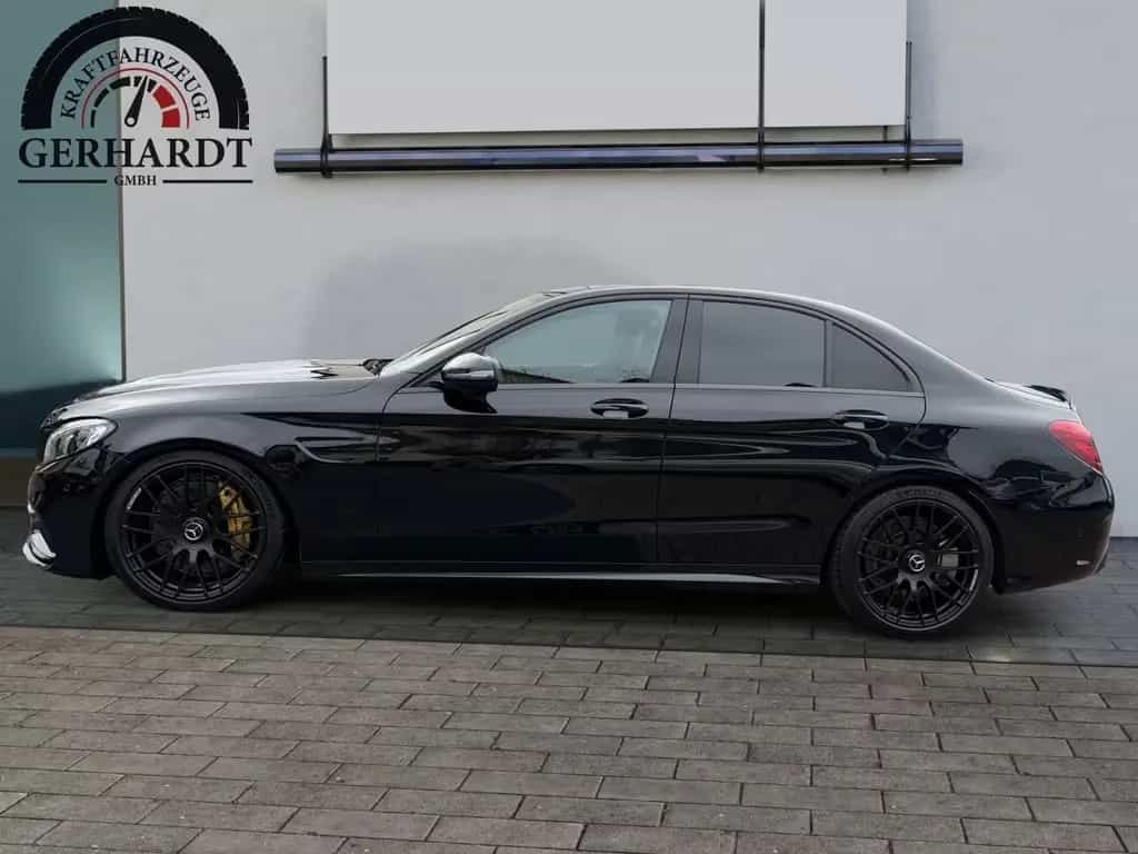 Mercedes-Benz C 63 AMG Limo.*NIGHT*BURMESTER*KLAPPE*PANO*CAM* 05/2017-photo-1