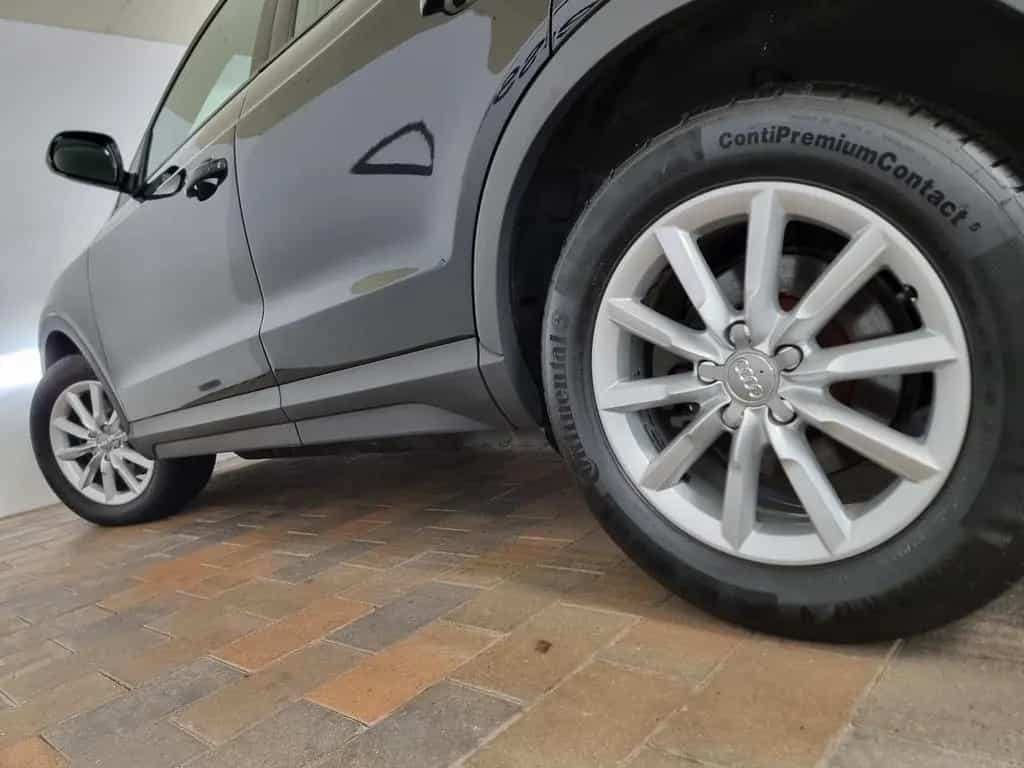 Audi Q3 2.0 TDi S tronic Bi-Xenon Navi Klima Leder 01/2018-photo-6