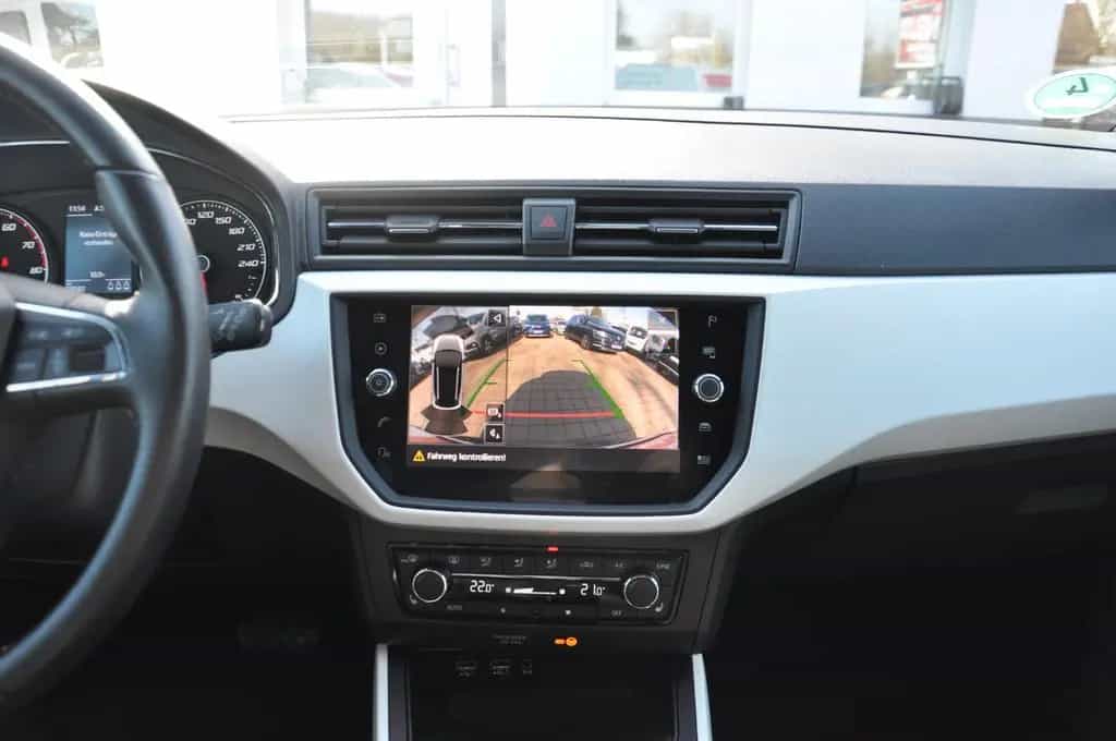 Seat Arona DSG Xcellence NAVI-LED-RKAM-KEYLESS-TOTW. 12/2018-photo-17