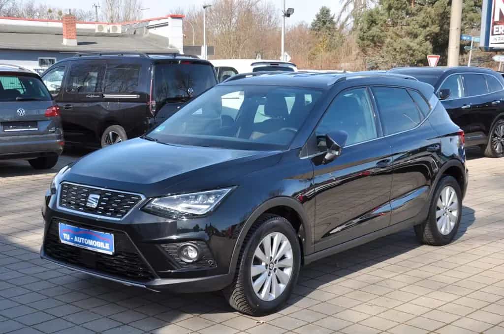 Seat Arona DSG Xcellence NAVI-LED-RKAM-KEYLESS-TOTW. 12/2018-photo-2