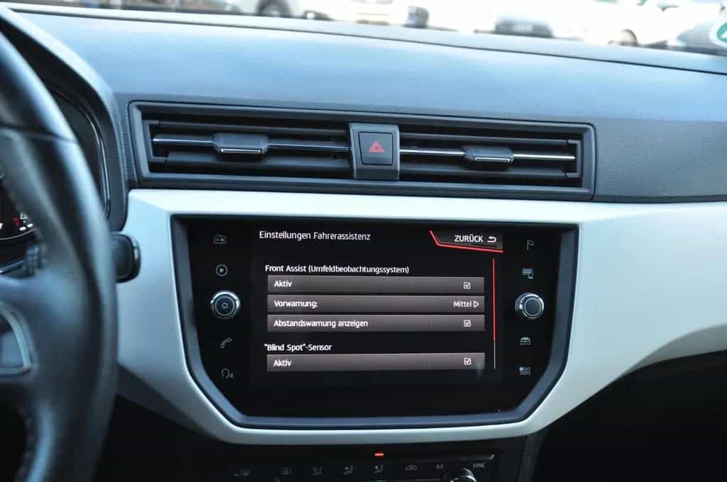 Seat Arona DSG Xcellence NAVI-LED-RKAM-KEYLESS-TOTW. 12/2018-photo-20