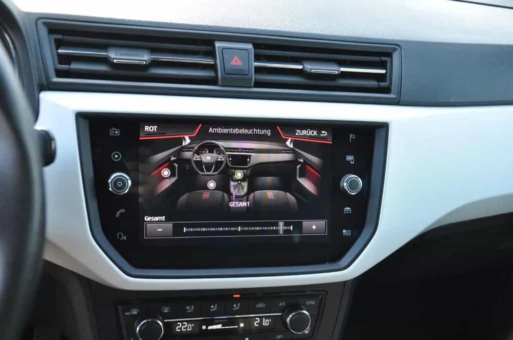 Seat Arona DSG Xcellence NAVI-LED-RKAM-KEYLESS-TOTW. 12/2018-photo-21
