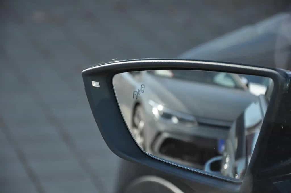 Seat Arona DSG Xcellence NAVI-LED-RKAM-KEYLESS-TOTW. 12/2018-photo-26