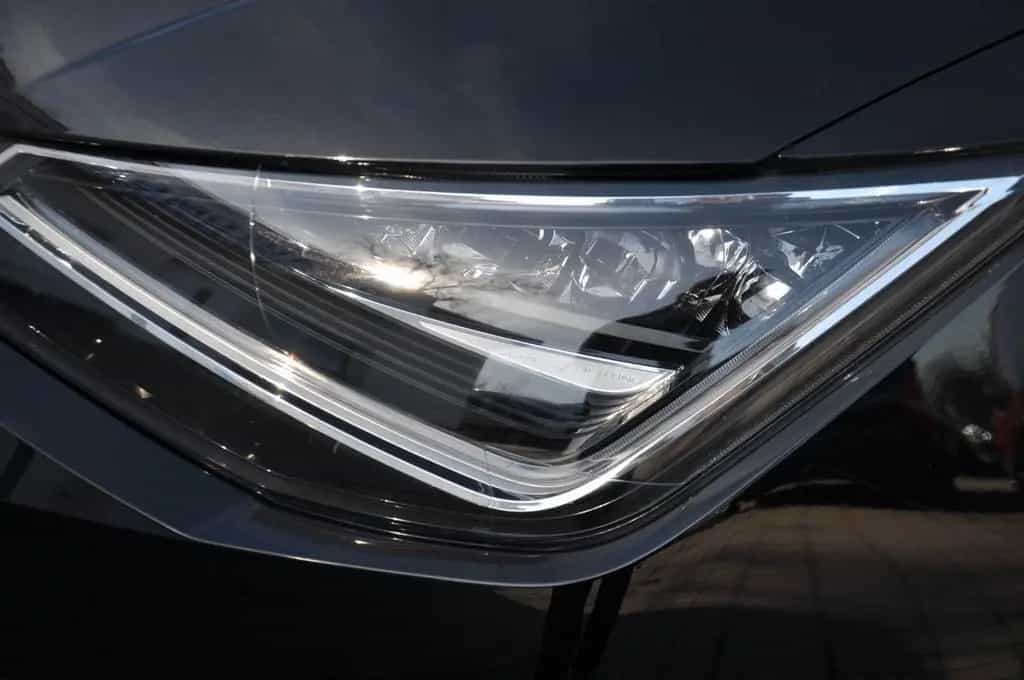 Seat Arona DSG Xcellence NAVI-LED-RKAM-KEYLESS-TOTW. 12/2018-photo-27