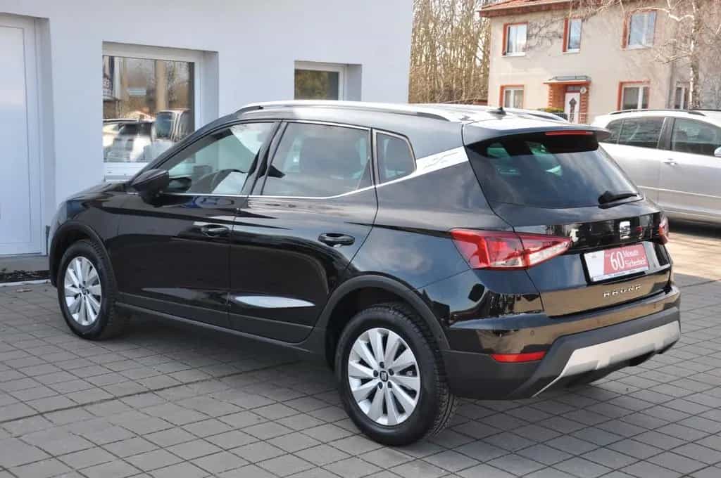 Seat Arona DSG Xcellence NAVI-LED-RKAM-KEYLESS-TOTW. 12/2018-photo-32