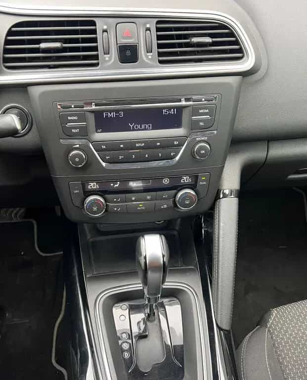 Renault Kadjar *Experience*Klima*Bluetooth*Radio*AHK* 11/2017-photo-17