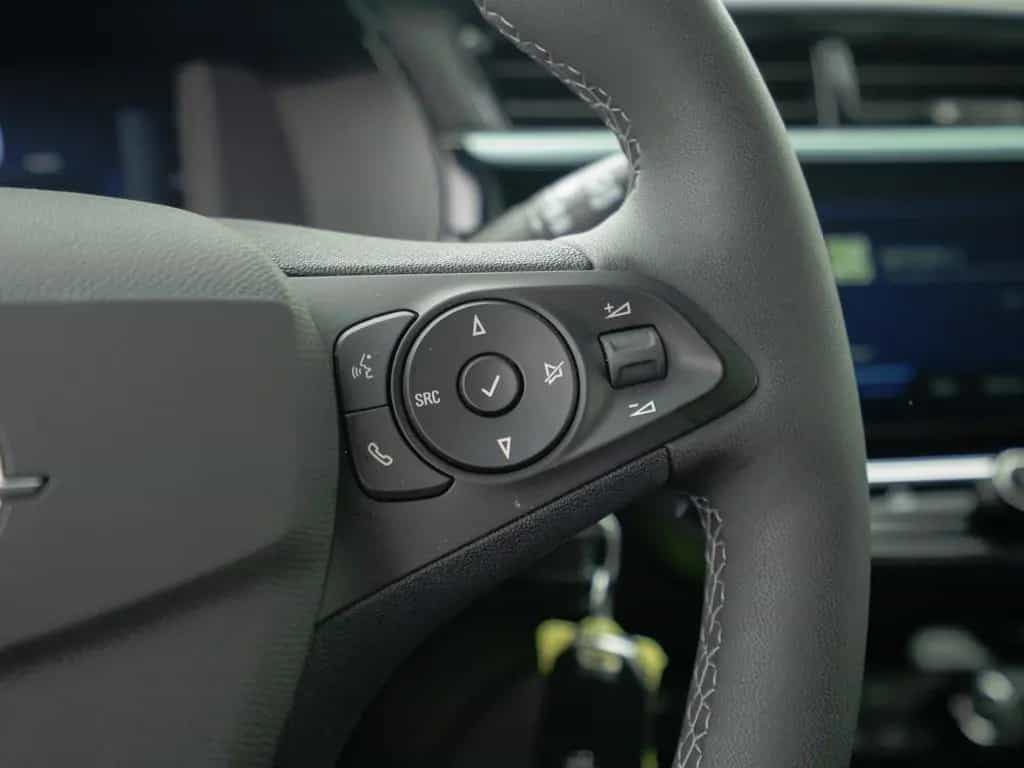 Opel Corsa F YES*Eukalyptus Grün*DAB*KAMERA*SITZHZG 04/2025-photo-22