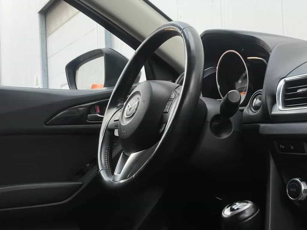 Mazda 3 Sports-Line/HUD/Klima/BOSE/LED/SHZ/Abs.Temp.° 11/2014-photo-13