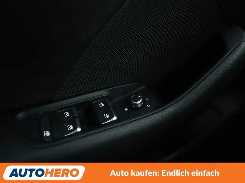 Audi A3 Limousine 1.5 TFSI ACT Design Aut.*NAVI*PDC* 02/2018-photo-24