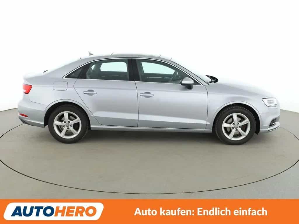 Audi A3 Limousine 1.5 TFSI ACT Design Aut.*NAVI*PDC* 02/2018-photo-6